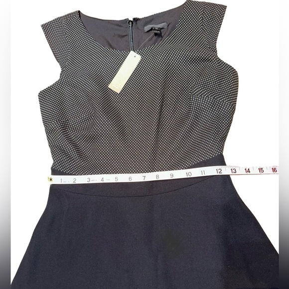 J. CREW A-LINE DRESS - Picture 3 of 7